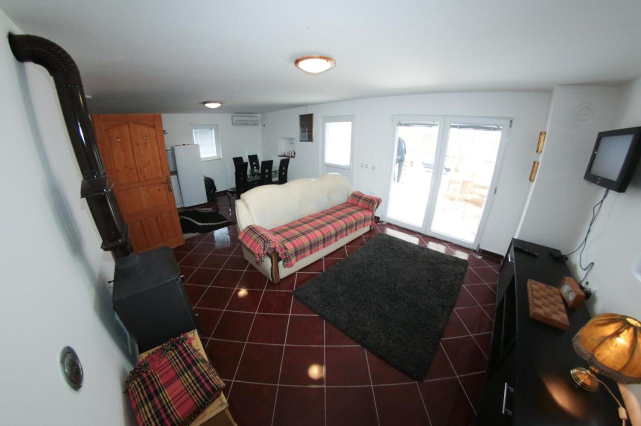 Chalets & Rooms Carda Sebesfok Bezdan 외부 사진