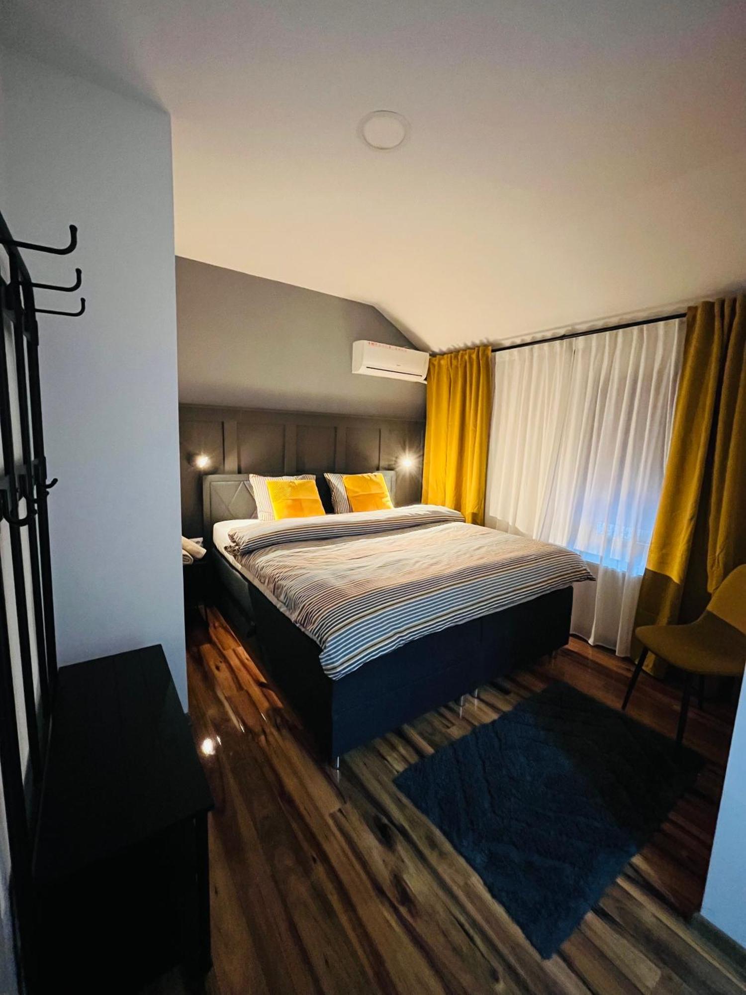 Chalets & Rooms Carda Sebesfok Bezdan 외부 사진