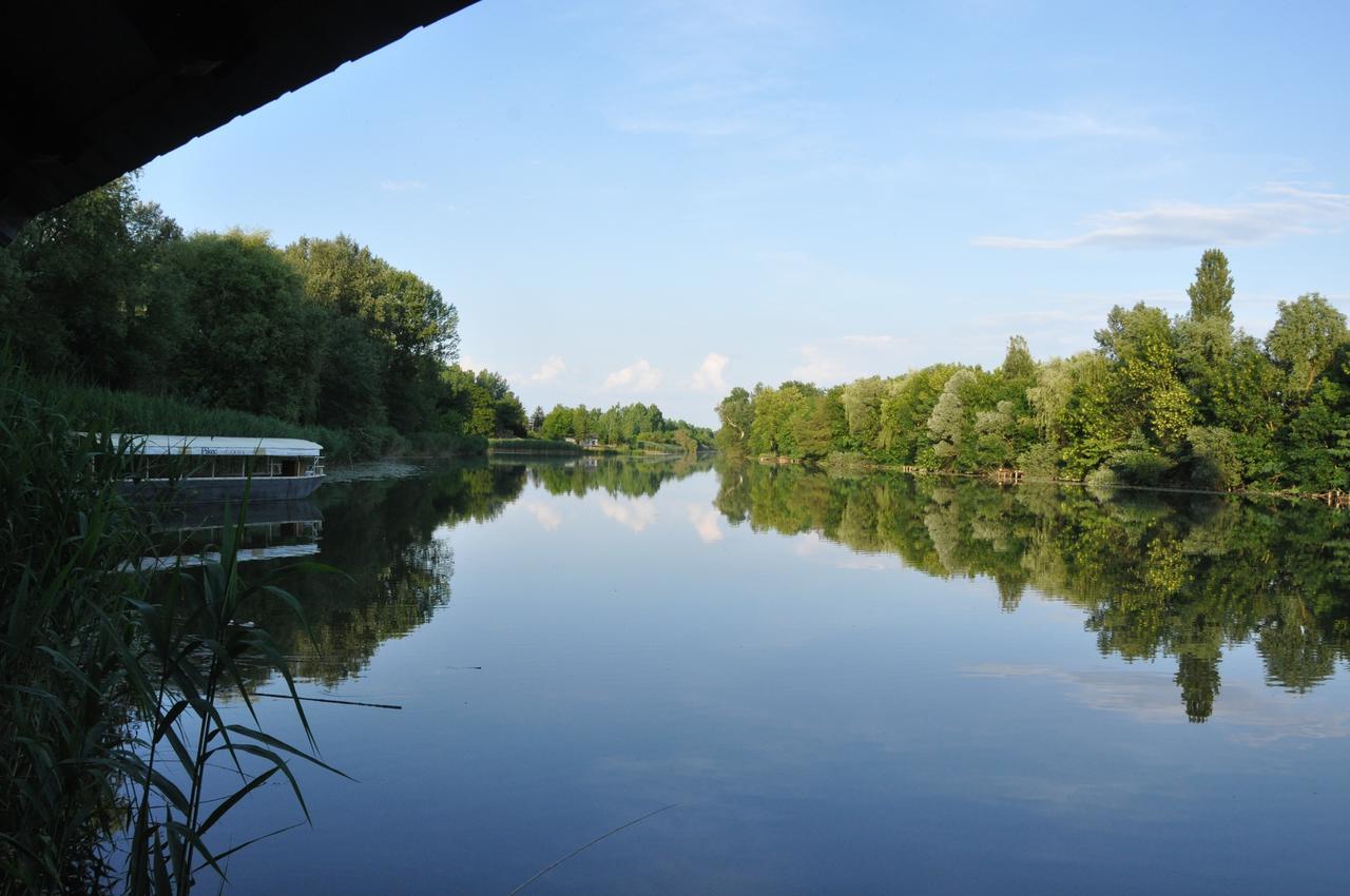 Chalets & Rooms Carda Sebesfok Bezdan 외부 사진
