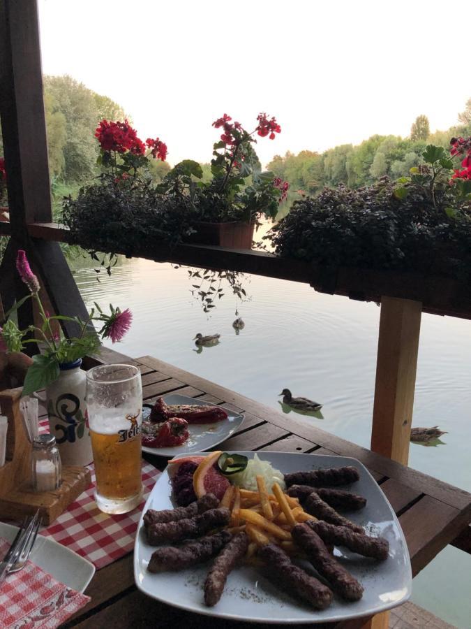 Chalets & Rooms Carda Sebesfok Bezdan 외부 사진